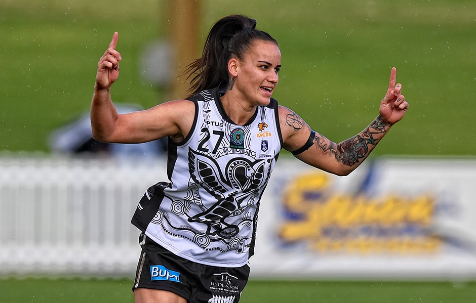 houghton web 107.jpg Gemma Houghton kicked two goals for Swan Districts. - Fremantle,Fremantle Dockers,AFLW,WAFL
